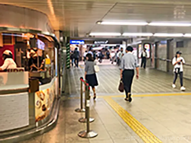 ストラッシュ西梅田店 行き方,道順,アクセス